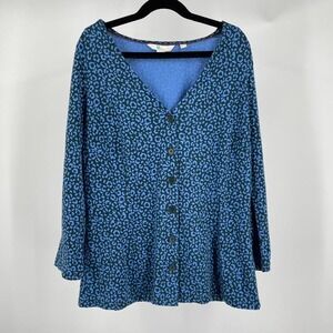 Boden Leopard Print Button Down Blouse Top 8 Medium Blue V Neck Casual Modest
